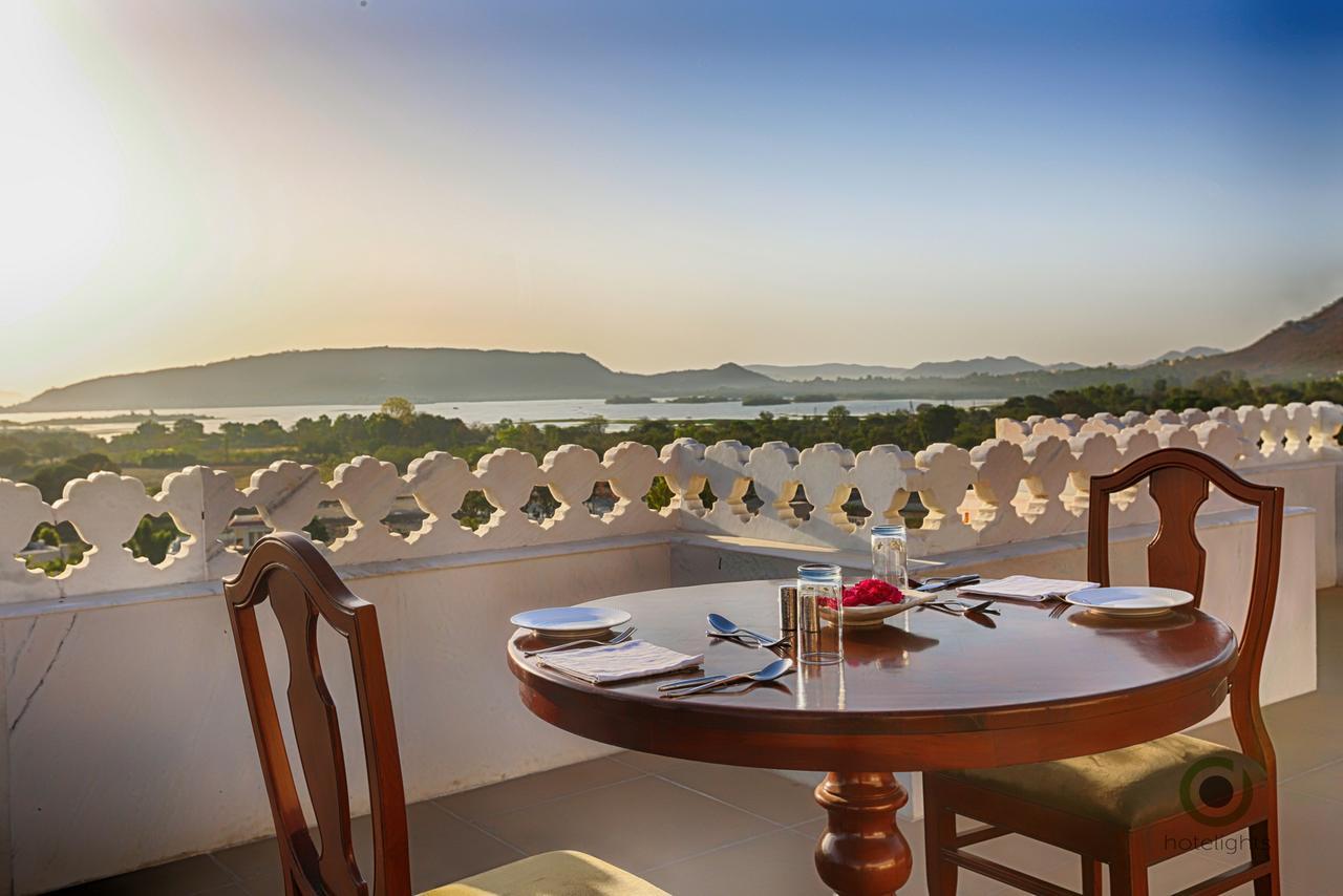 Bed and Breakfast Fateh Niwas By Fateh Collection Udajpur Zewnętrze zdjęcie