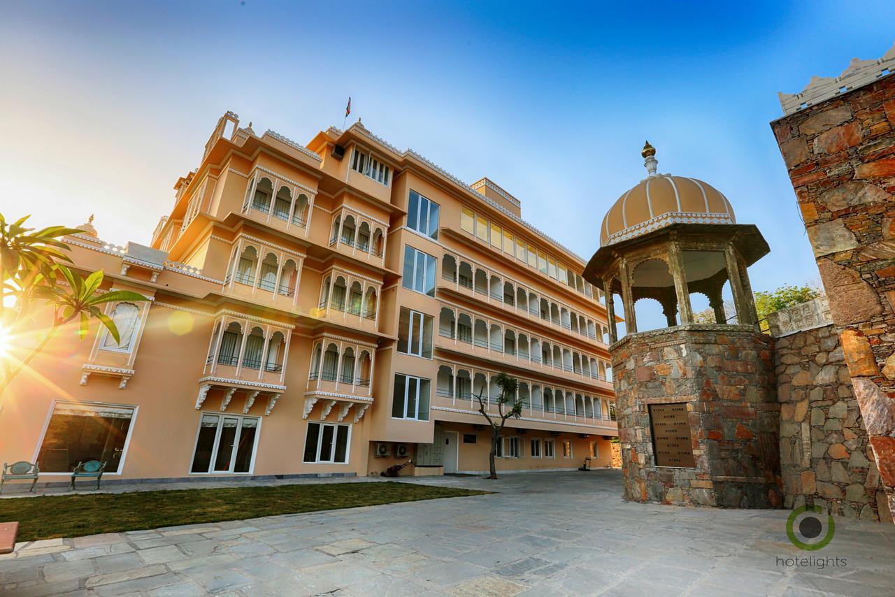Bed and Breakfast Fateh Niwas By Fateh Collection Udajpur Zewnętrze zdjęcie