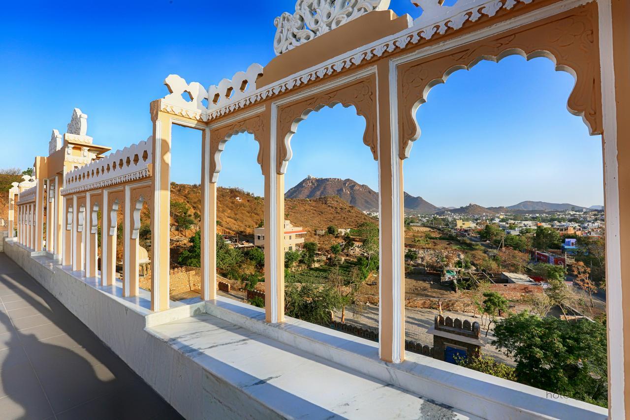 Bed and Breakfast Fateh Niwas By Fateh Collection Udajpur Zewnętrze zdjęcie